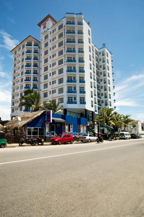 Property building, Facade/entrance