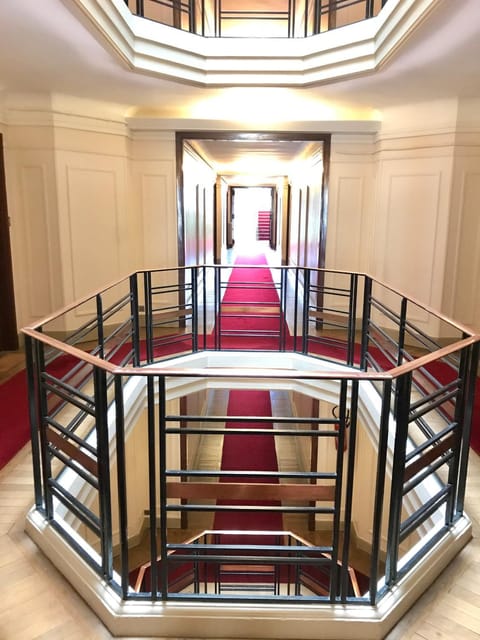 Facade/entrance, Decorative detail