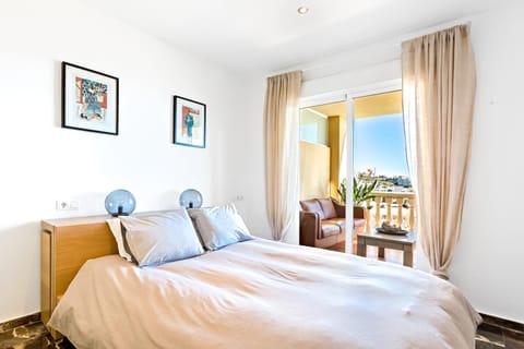 Apartment with sea views Condominio in Fuengirola