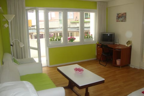 Guest Rooms Colours Ostello in Stara Zagora, Bulgaria