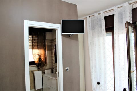 Bathroom, Bedroom