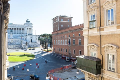 Amazing Piazza Venezia Suites Casa in Rome