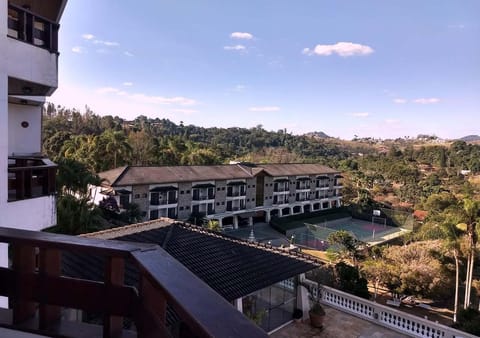 View (from property/room), Balcony/Terrace, Landmark view, Mountain view