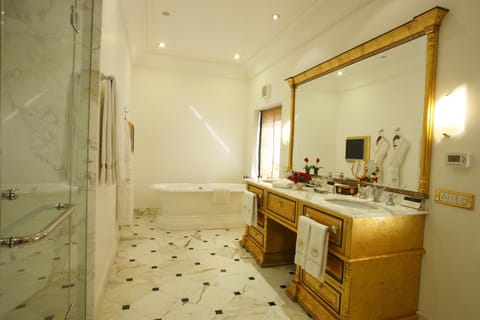 Bathroom, Bath