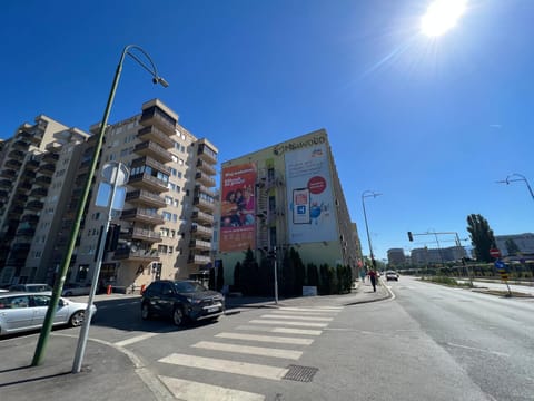 Property building, Neighbourhood, Street view