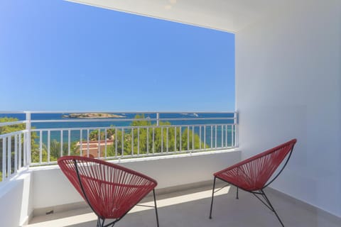 Sunrise Suites Apartment hotel in Ibiza