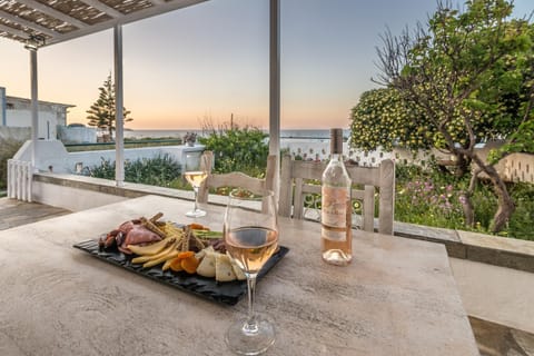 Balcony/Terrace, Dining area