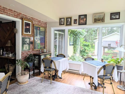 Dining area, Dinner