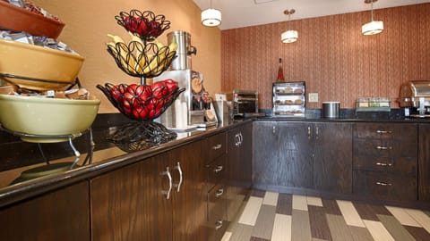 Best Western Luxbury Inn Fort Wayne Hotel in Fort Wayne