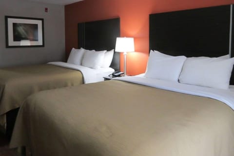 Quality Inn & Suites Fresno Northwest Hotel in Fresno