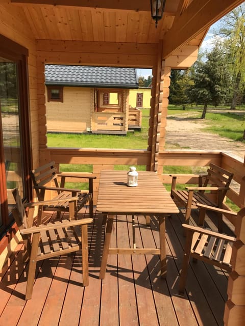 Borowiak Campingplatz /
Wohnmobil-Resort in Pomeranian Voivodeship
