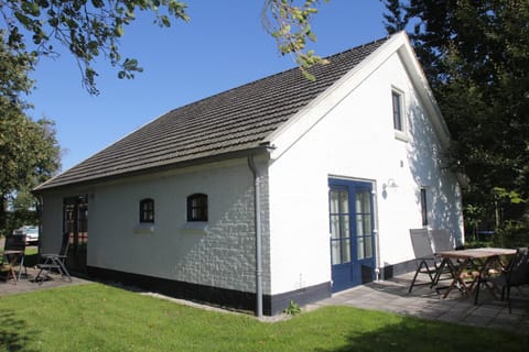 Vakantiehuis NamaStee Haus in Drenthe (province)