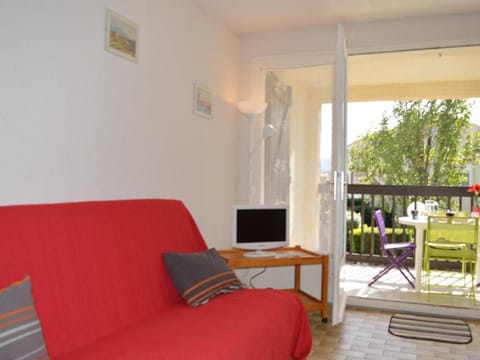 Studio lumineux avec loggia, parking privé et à deux pas de la mer - Saint-Cyprien - FR-1-225D-147 Apartment in Saint-Cyprien