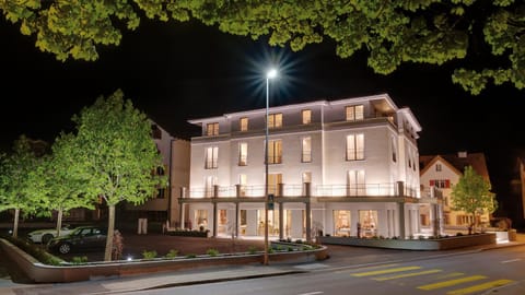 Property building, Facade/entrance, Bird's eye view