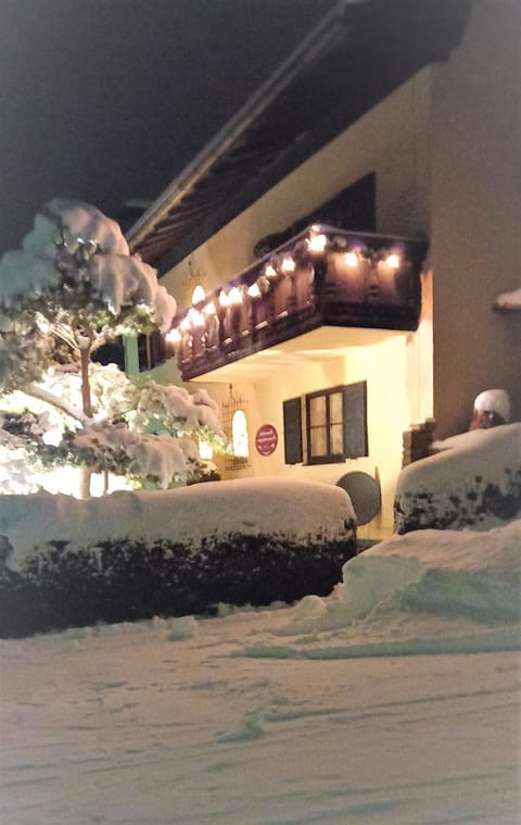 Property building, Winter