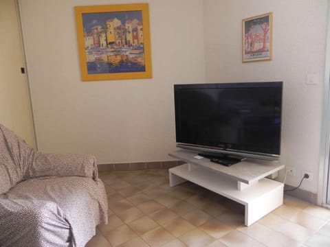 Appartement T3 avec terrasse et garage proche mer – Saint-Raphaël - FR-1-226A-146 Apartment in Saint-Raphael