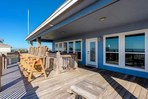 Just One More Day Home House in Bolivar Peninsula