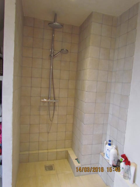 Shower, Bathroom, Public Bath