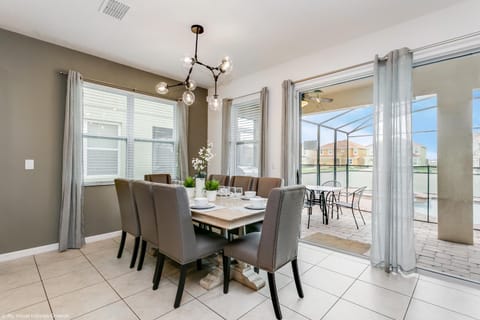Veranda Palms 8 Bedroom Home with Pool - 1722 House in Kissimmee
