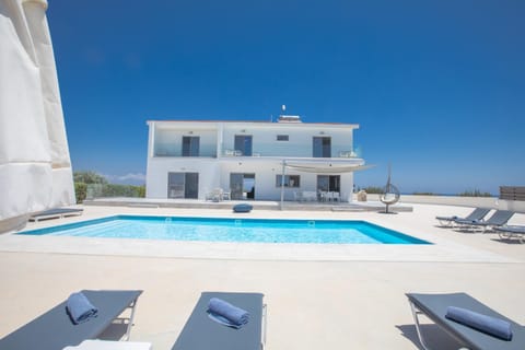 Villa Marylou Villa in Paralimni