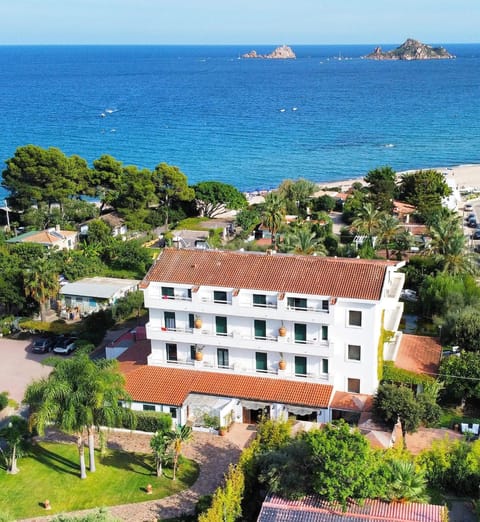 Hotel Mediterraneo Hotel in Sardinia