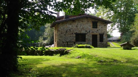 Property building, Day, Natural landscape, Garden view