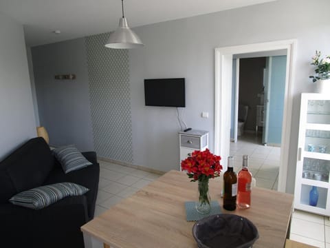 Agréable T2 à Bidart, centre bourg & plages à pied Appartement in Bidart