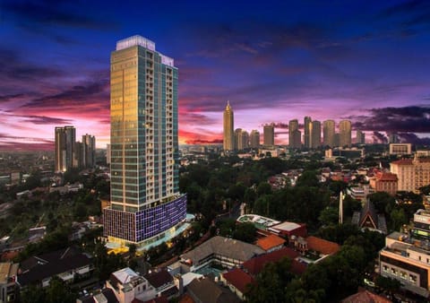 Oakwood Suites La Maison Jakarta Condo in South Jakarta City