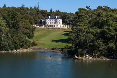 Property building, Natural landscape, Sea view