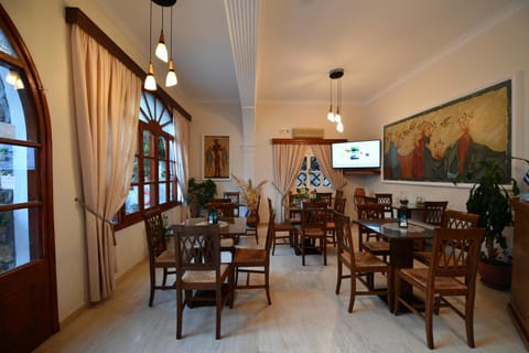 Philoxenia Hotel & Studios Hôtel in Perissa