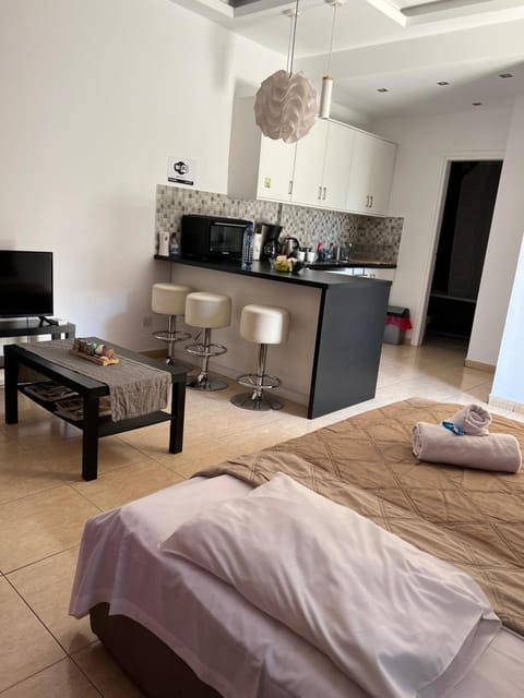 Charalambous Apartment Condominio in Paphos
