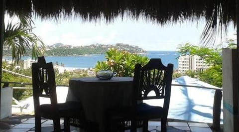 Casa Artista Bed and Breakfast in Manzanillo