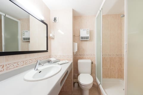 Brit Hôtel De L'océan Hotel in Concarneau