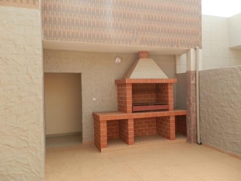 BBQ facilities, Balcony/Terrace