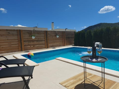 Villa Belitzein with swimming pool Chalet in Šibenik