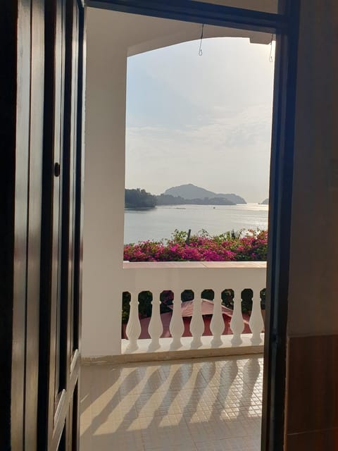 Green Hill Guest House Bed and Breakfast in Kien Giang