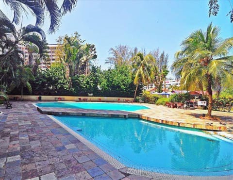 Pool view, Swimming pool