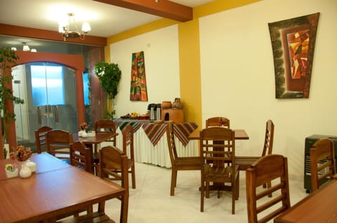 Restaurant/places to eat, Dining area