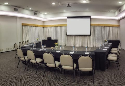 Business facilities, Banquet/Function facilities, Meeting/conference room