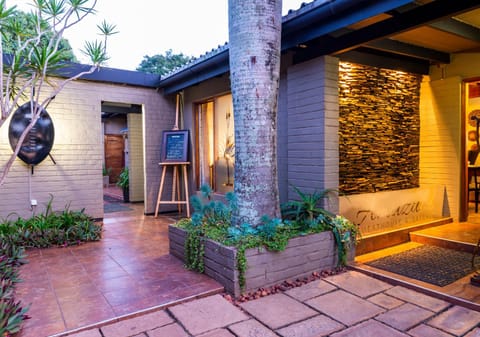 Ama Zulu Guesthouse & Safaris Chambre d’hôte in KwaZulu-Natal