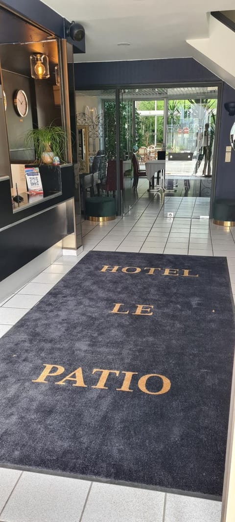 Le Patio De La Dordogne Hotel in Souillac