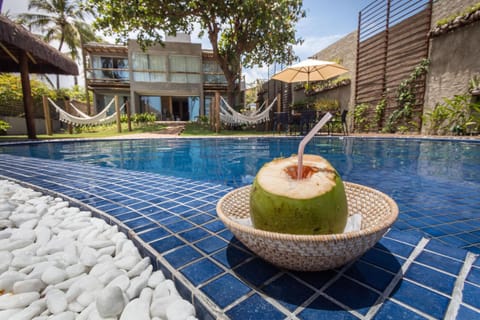 Property building, Day, Pool view, Swimming pool