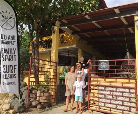 Bananoz Surfhouse Übernachtung mit Frühstück in Nicaragua