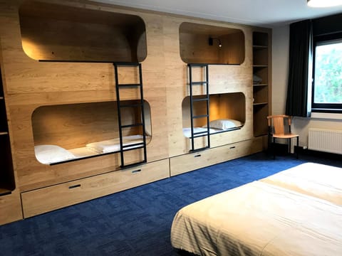 Bed, Bedroom, bunk bed