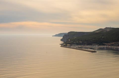 View (from property/room), View (from property/room), Landmark view, Landmark view, Sea view, Sea view, Sunrise, Sunset