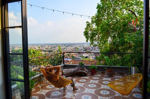 Balcony/Terrace, City view, Garden view