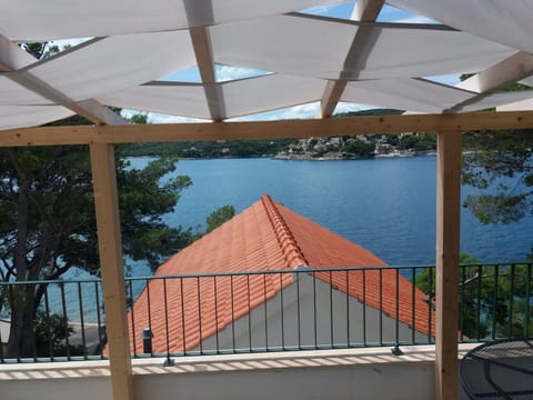 Apartment More Sumartin Condo in Split-Dalmatia County