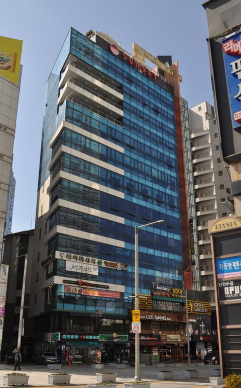 Sunset Business Hotel Hotel in Busan
