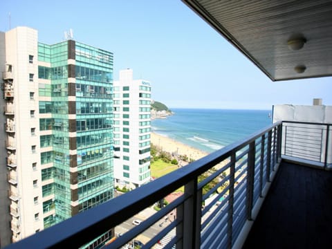 Balcony/Terrace, Beach, Landmark view, Sea view