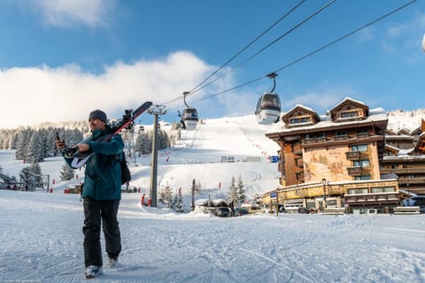 Facade/entrance, Natural landscape, Skiing, Other